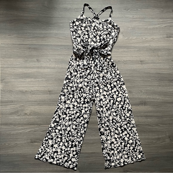 Mango black floral jumpsuit - Picture 1 of 3